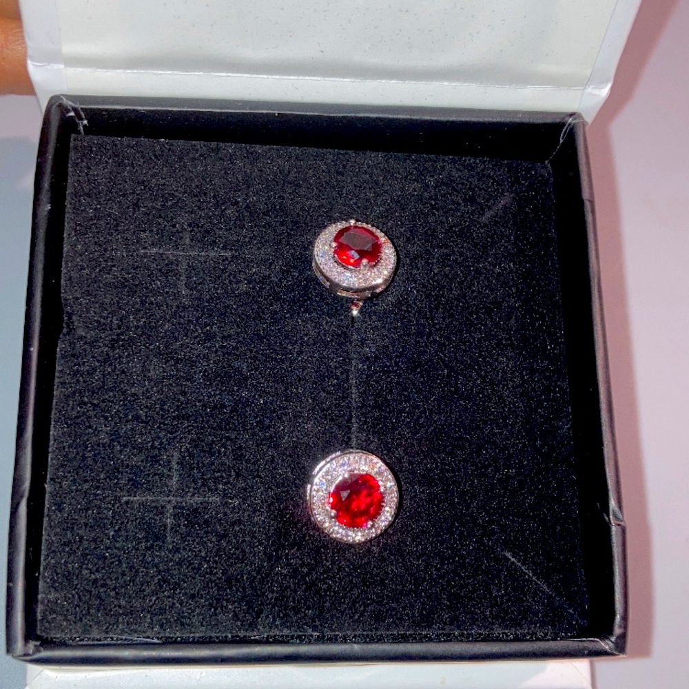 Cate and Chloe Mariah earrings